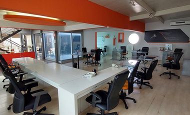 RENTA | Edificio de 336 m2 en 3 niveles, Arboledas del Parque, Qro.