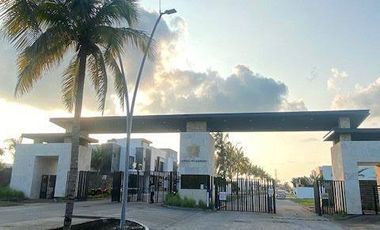 Casa con 3 recámaras y 160 m2 de terreno en venta, Lomas del Dorado en Boca del Rio