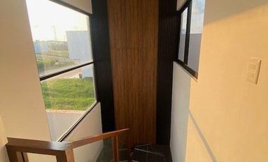 Casa con 3 recámaras y 160 m2 de terreno en venta, Lomas del Dorado en Boca del Rio