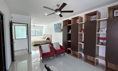 Casa equipada en venta dentro de privada en Cholul