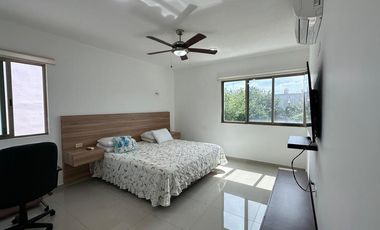 Casa equipada en venta dentro de privada en Cholul