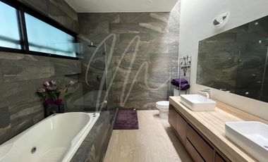 Casa En Venta En Cancun, Residencial Lagos Del Sol