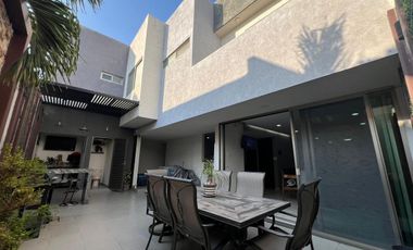 Casa en VENTA en Jardines de Virginia