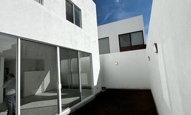 Casa en venta en St. Angelo