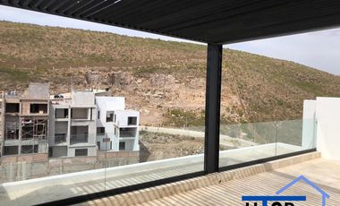 CASA EN VENTA LOMAS DE CHAPULTEPEC