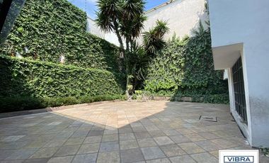 Preciosa casa a la venta en Lomas de San Ángel Inn.