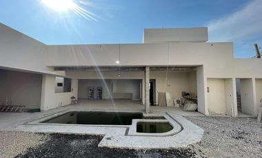 Casa en Fraccionamiento Burgos