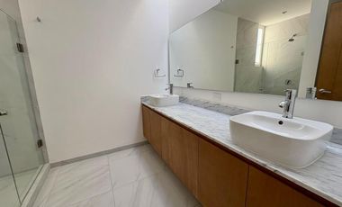 CASA EN VENTA EN ST. ANGELO