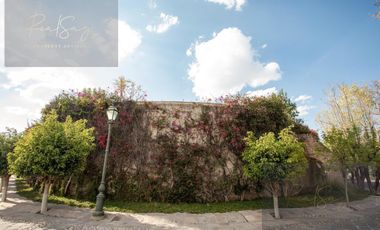 Casa en condominio en  Mansión en venta en La Hacienda