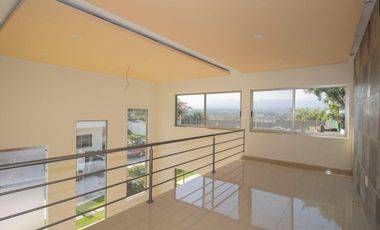 CASA EN VENTA LOMAS DE CUERNAVACA