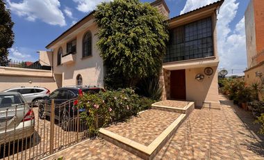 Casa en Venta en Satélite