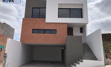 CASA EN VENTA LOMAS DE CHAPULTEPEC