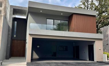 Casa en Venta en La Joya Residencial, Monterrey NL