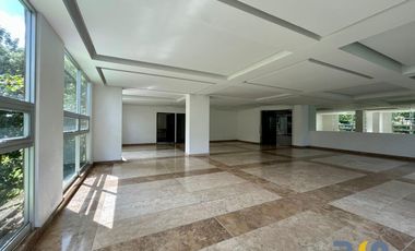 LOMAS VERDES. departamento en venta