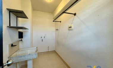 LOMAS VERDES. departamento en venta