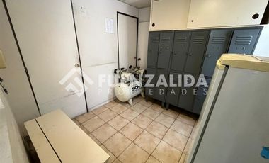 Local Comercial en Arriendo en 4 Poniente