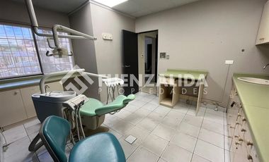 Local Comercial en Arriendo en 4 Poniente