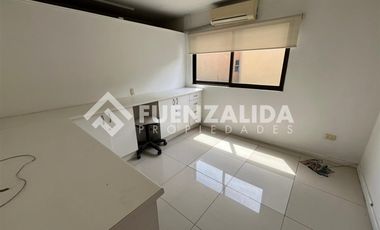 Local Comercial en Arriendo en 4 Poniente