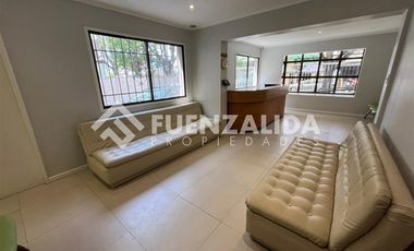 Local Comercial en Arriendo en 4 Poniente