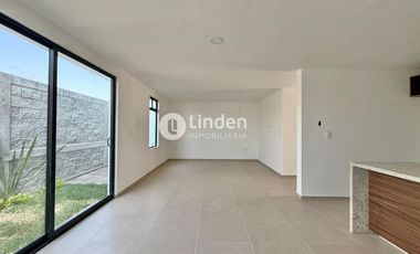 CASA EN VENTA EN FRACCIONAMIENTO ALTANA, ZONA SAN PEDRO CHOLULA