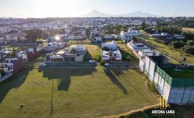 Terreno en venta en fraccionamiento Campestre del Valle