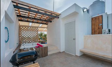 Villa amueblada en venta en Chicxulub Puerto