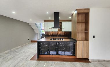 Casa en Venta Fraccionamiento privado con áreas verdes