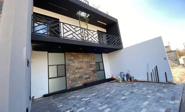 Casa en preventa con tres habitaciones y terraza en  Tlaxcala