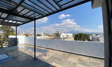 Casa en preventa con tres habitaciones y terraza en  Tlaxcala