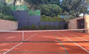 Casa en Venta en condominio en Bosques de las Lomas