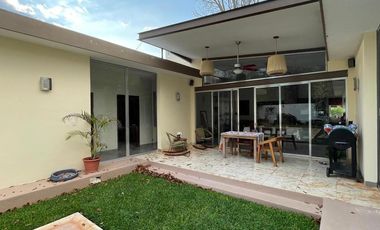 Espaciosa residencia en venta en Valladolid