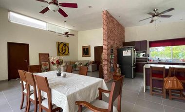 Espaciosa residencia en venta en Valladolid