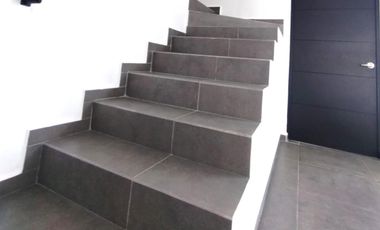 Venta de Casa en Privada con Amenidades, Zona Norte de Mérida