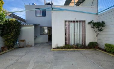 CASA USADA EN VENTA, ROLONGACIÓN ALTAMIRANO, CAÑADA CHICA AVIACIÓN, ACTOPAN, HGO.
