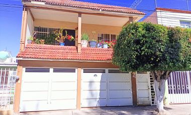 Venta de Casa - Fraccionamiento Colinas del Rio en Aguascalientes.