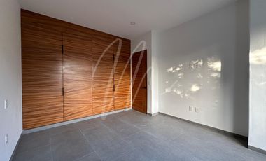 CASA EN VENTA EN CANCUN, VIA CUMBRES RESIDENCIAL