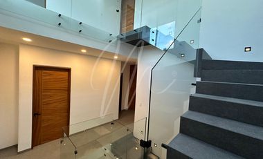CASA EN VENTA EN CANCUN, VIA CUMBRES RESIDENCIAL