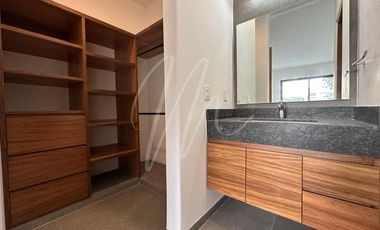 CASA EN VENTA EN CANCUN, VIA CUMBRES RESIDENCIAL