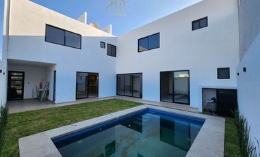 Casa 4 Recamaras en Venta en Fraccionamiento Las Palmas