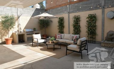 Amplia casa en venta, Fraccionamiento Oceanía.