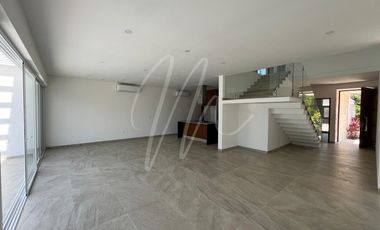 Casa en venta en Cancun Lagos del sol