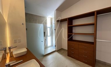 Casa en venta en Cancun Lagos del sol