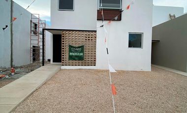 LAS PALMAS MOD. 84 || EXCELENTE RESIDENCIA EN VENTA AL ORIENTE DE LA CIUDAD DE MERIDA EN PRIVADA LAS PALMAS