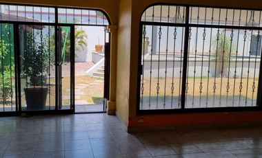 CASA EN VENTA EN COL. FRANCISCO I. MADERO, ATLIXCO, PUEBLA