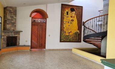 CASA EN VENTA EN COL. FRANCISCO I. MADERO, ATLIXCO, PUEBLA