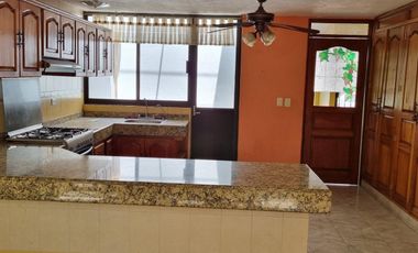 CASA EN VENTA EN COL. FRANCISCO I. MADERO, ATLIXCO, PUEBLA