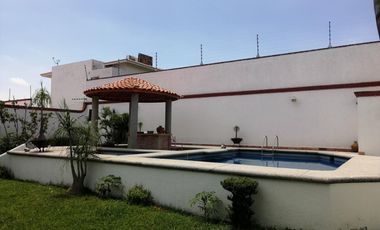 CASA EN VENTA EN COL. FRANCISCO I. MADERO, ATLIXCO, PUEBLA