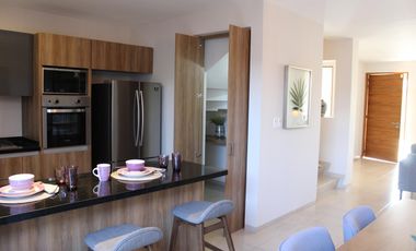 Casa en VENTA en Parque La Rioja Lomas de Angelópolis Cholula Puebla.