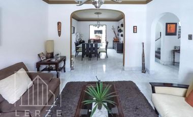 Casa en Venta en Calle Mazatlán en  La Condesa M