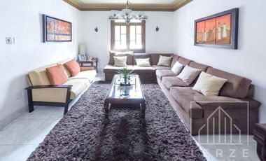 Casa en Venta en Calle Mazatlán en  La Condesa M